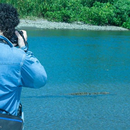 Drakes BayTapirus Playaアパートメント エクステリア 写真
